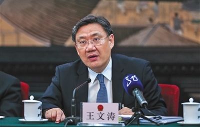 省長(zhǎng)王文濤：“我不僅點(diǎn)贊，而且我還得站臺(tái)！